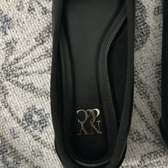 NY&Co ballet flats - Picture 3 of 4